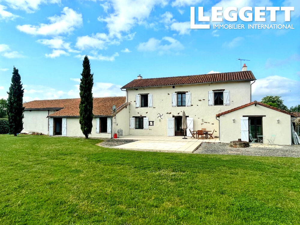 Vente Maison Maison de campagne de 4 chambres avec grange réaménagée en habitation (grande salle, bureau, chambre) Piscine Gajoubert