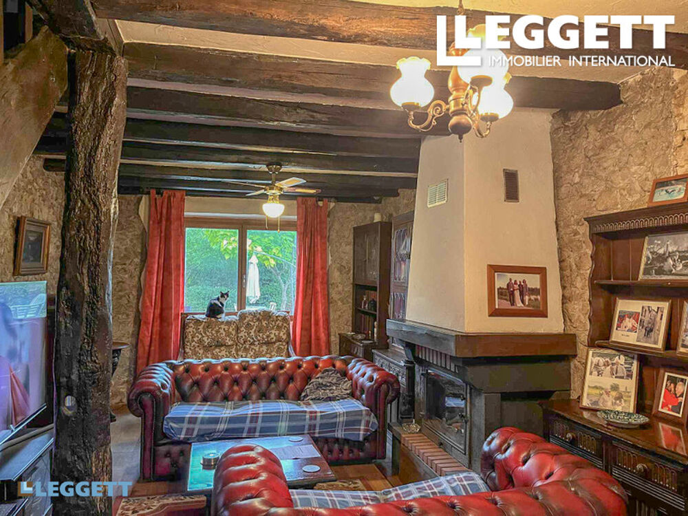 Vente Maison Belle maison de campagne avec gîte attenant piscine et jardin, proche de Magnac-Laval. Magnac-laval