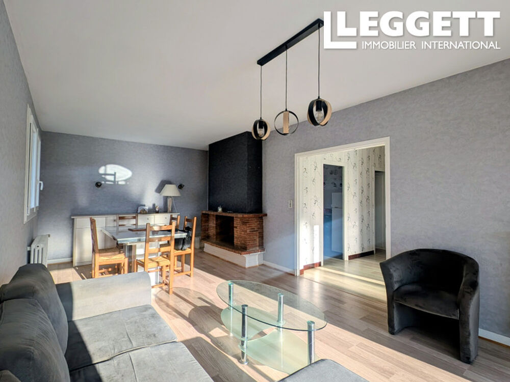 Vente Maison Maison indépendante de 4 pièces avec garage, centre bourg, proche tous commerces ChÂlus