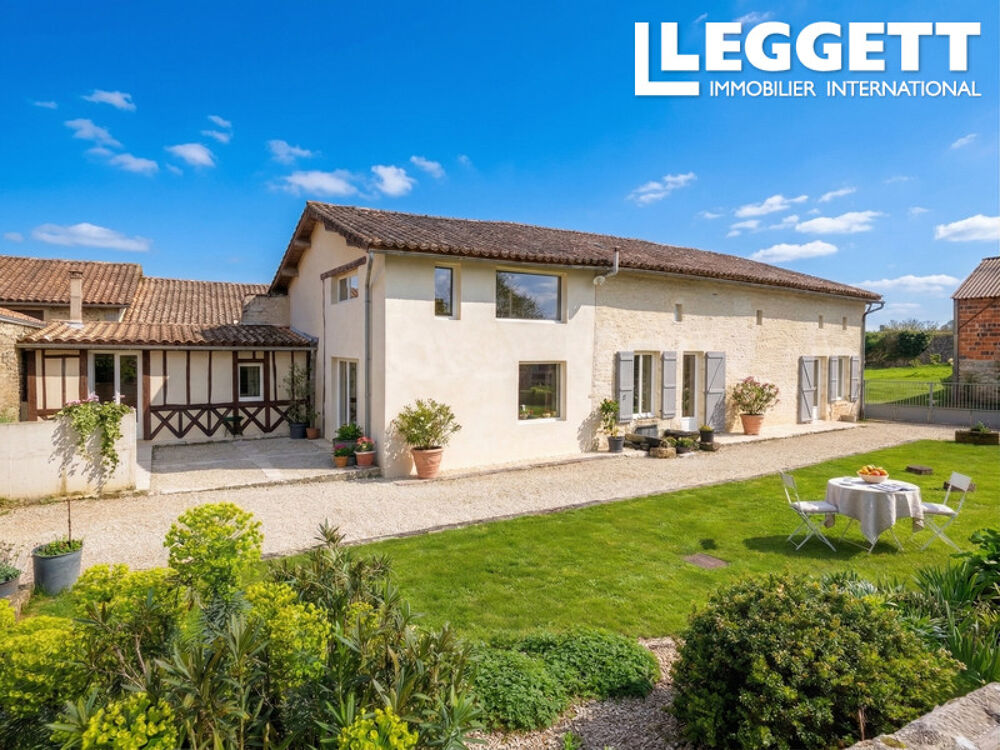 Vente Maison Maison de charactère de 7 pièces et 1433m² de terrain à Barro Barro