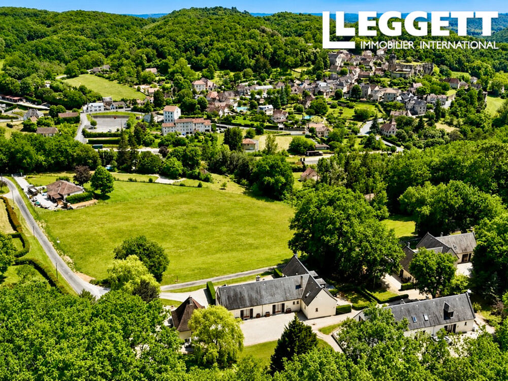 Vente Maison Charmante maison 3 chambres, résidence avec piscine, parc boisé et vue panoramique, Carlux, près de Sarlat Carlux