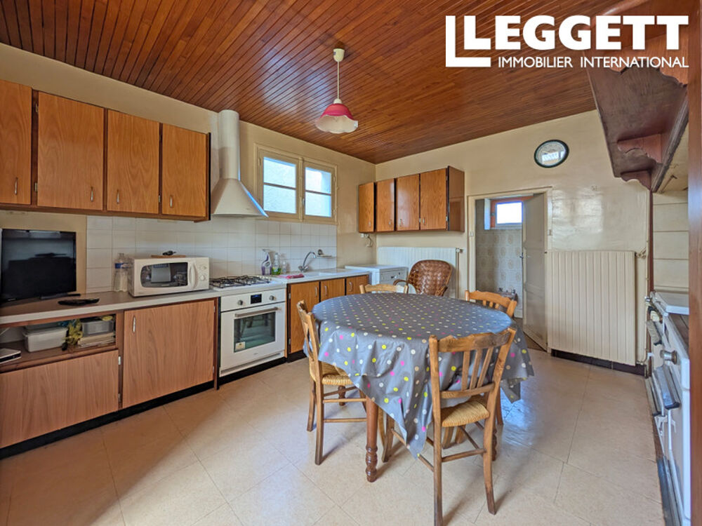 Vente Maison Grande ferme de 4 chambres, plusieurs granges et dépendances, dont un immense hangar, et une belle vue Granges-d'ans