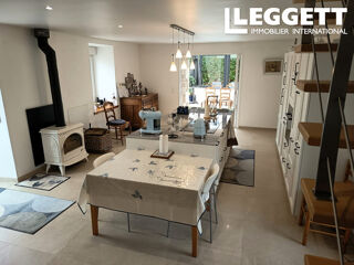  Maison � vendre 15 + pi�ces 218 m�