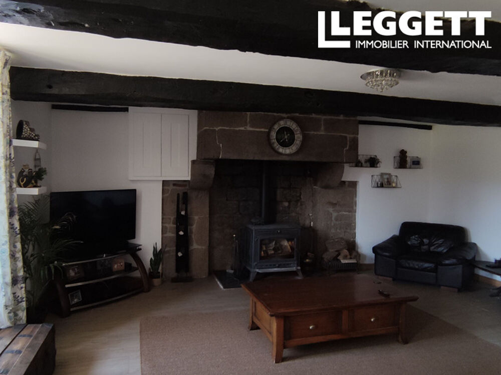 Vente Maison Maison avec 2 chambre plus Maison d'amis Avec 1 chambre. Garage, studio de musique,  écuries et terrain. Sourdeval