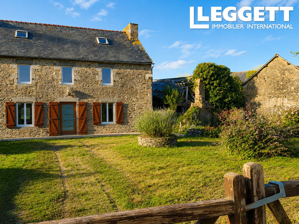 Maison 6 pièces 210 m² · à Le Mené · 210 m² · 215 000 €