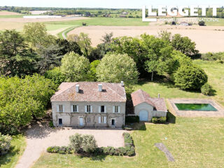  Maison à vendre 12 pièces 411 m²