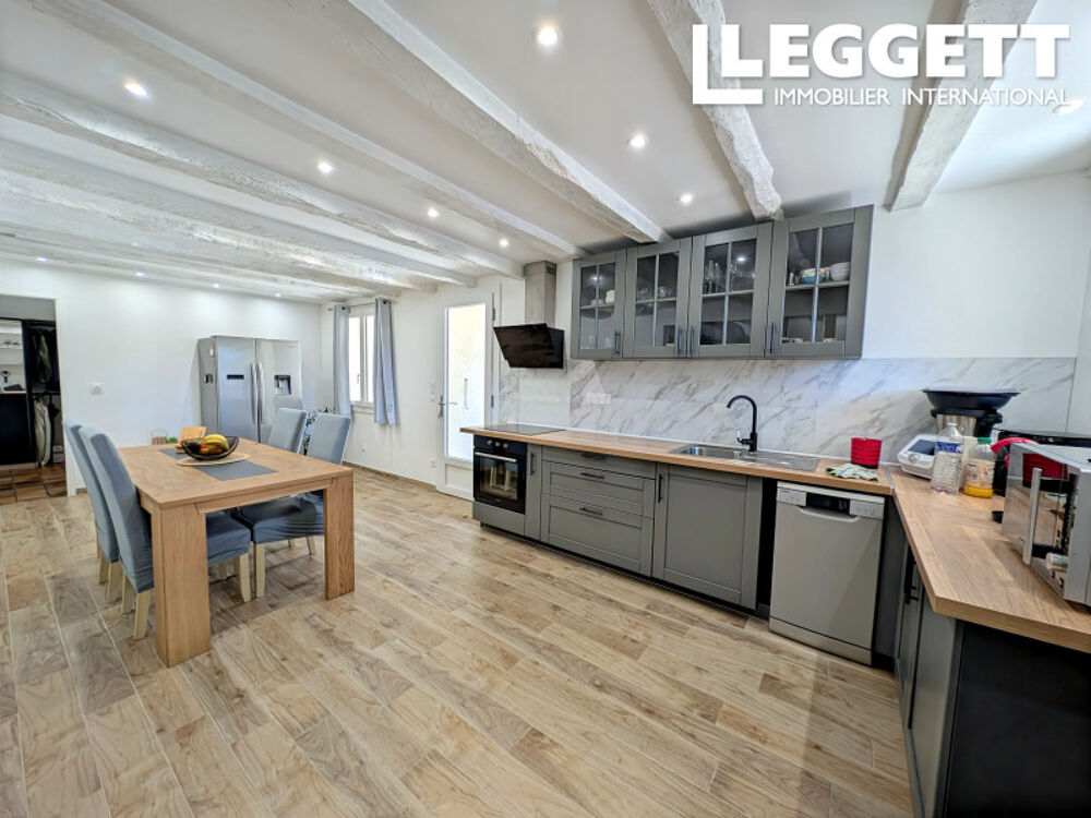 Vente Maison Maison familiale avec appartement indépendant, grand garage et jardin clos à Montendre Montendre