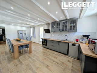  Maison à vendre 7 pièces 198 m²