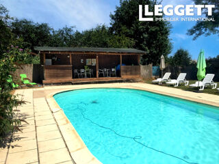  Maison à vendre 14 pièces 328 m²