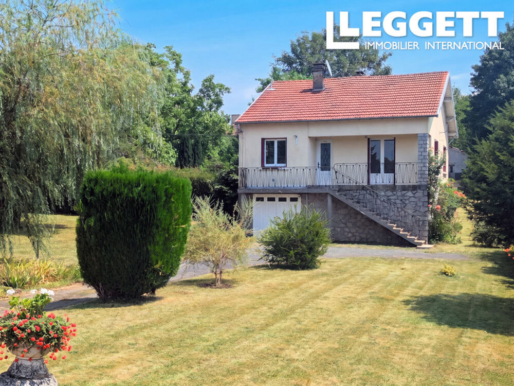 Vente Maison Maison individuelle lumineuse 2 ch. avec grands jardins & sous-sol polyvalent, à pied de La Coquille La coquille