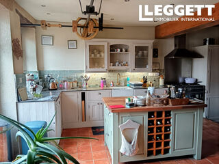  Maison � vendre 11 pi�ces 270 m�