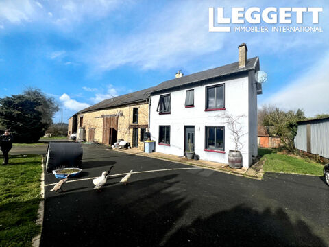   Grande ferme de caract�re tr�s spacieuse, quatre chambres, granges, piscine et grands jardins, vue sur la camp Maison - 11 pi�ce(s) - 190 m�