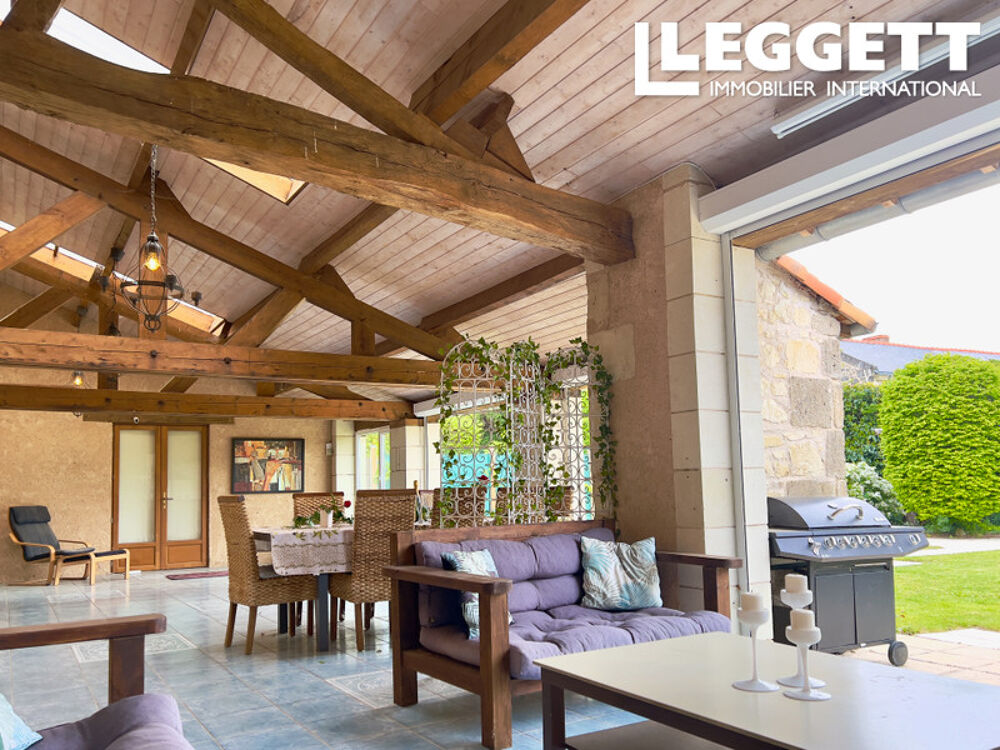  vendre  Proprit/chteau Saint-Macaire-du-Bois (49260)