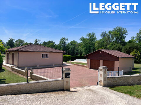   Charmante propri�t� de plain pied avec piscine et acc�s rivi�re sur 4410m2 de terrain clos Maison - 5 pi�ce(s) - 128 m�