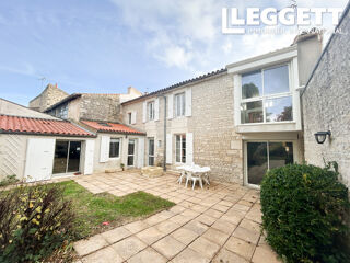  Maison  vendre 9 pices 160 m
