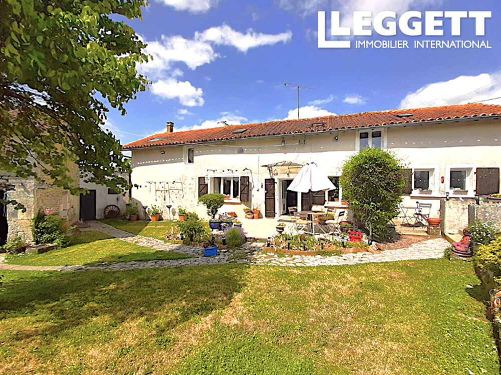 Vente Maison Charmante maison de 3 à 4 chambres située à Gout Rossignol, et à proximité de villages dotés de commerces. Gout-rossignol