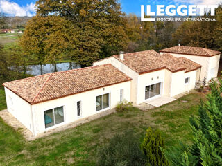  Maison � vendre 7 pi�ces 210 m�