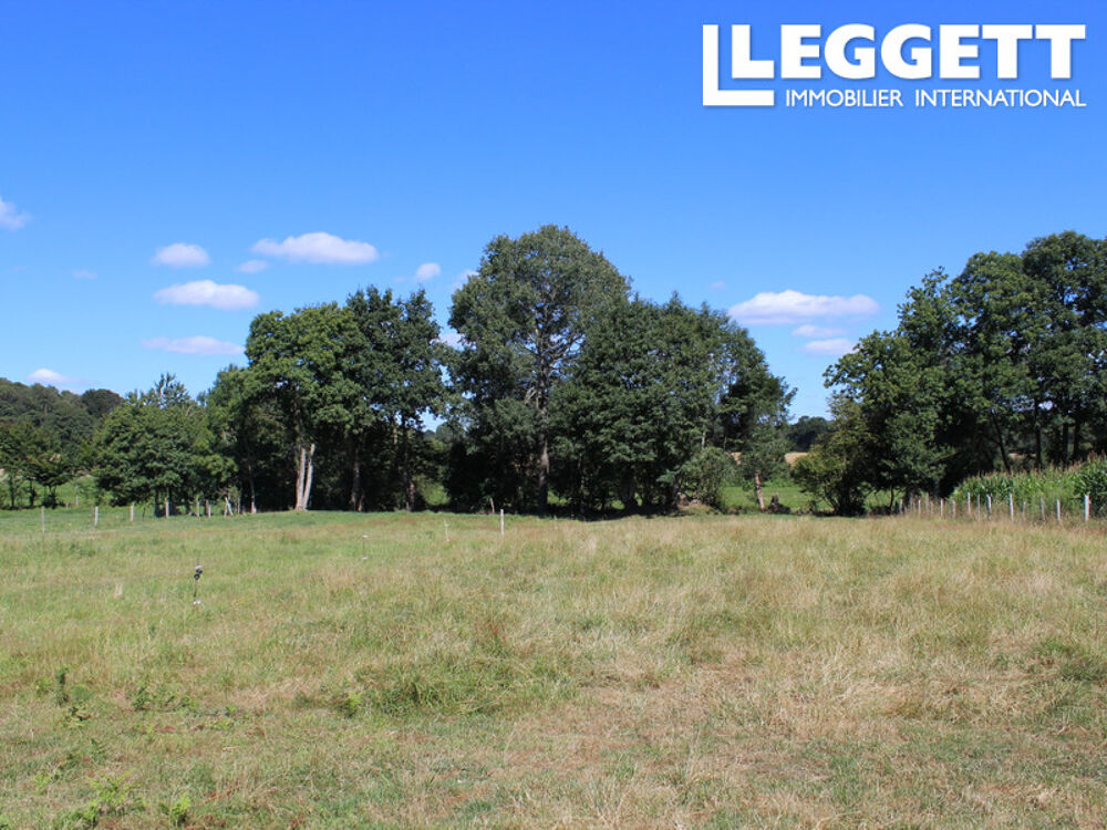 Vente Maison Projet de rénovation. Bâtiment d'une pièce avec terrain et vue magnifique. MÉnÉac