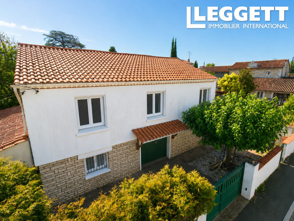 Maison 7 pièces 183 m² · à Gond-Pontouvre · 183 m² · 262 000 €