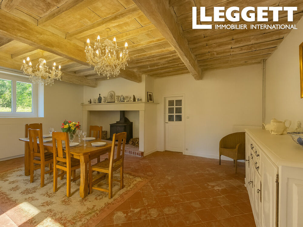 Maison rénovée 5 chambres dans village paisible des Hautes-Pyrénées ? paddock, granges, terrasse & accès Tarbe
