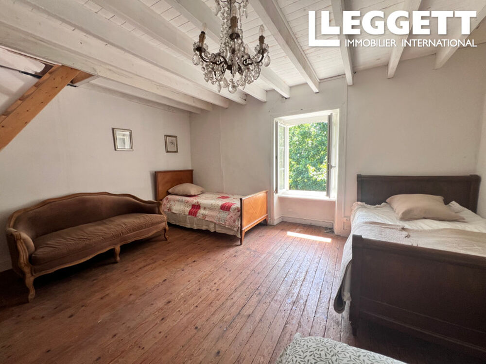 Vente Maison Propriété de campagne pleine de charme, grange et jardin, à 1,5 km du village de Hambye et à 25 km de la côte Hambye