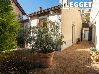  Maison à vendre 10 pièces 216 m²