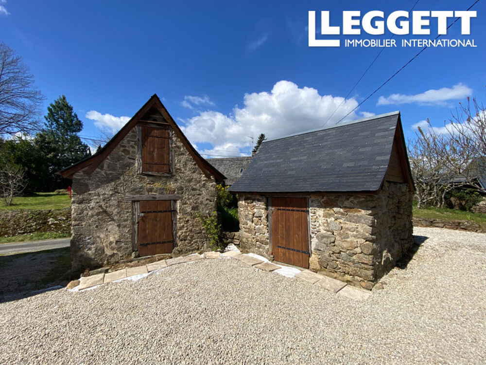 Vente Maison Maison en pierre rénovée, 3/4 ch., jardin, carport chêne, dépendances, hameau historique Vignols