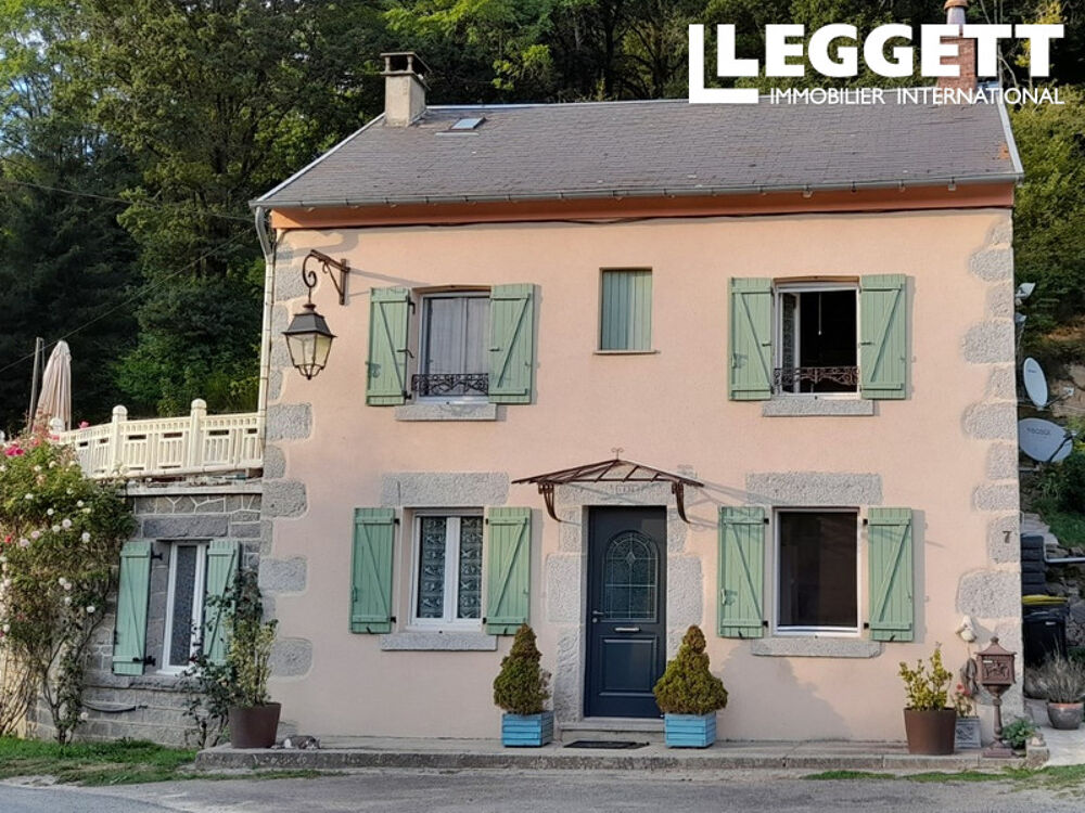 Vente Maison Maison individuelle en pierre et ardoise de 3 chambres, sur 5890m² de pelouse et de bois. Janaillat