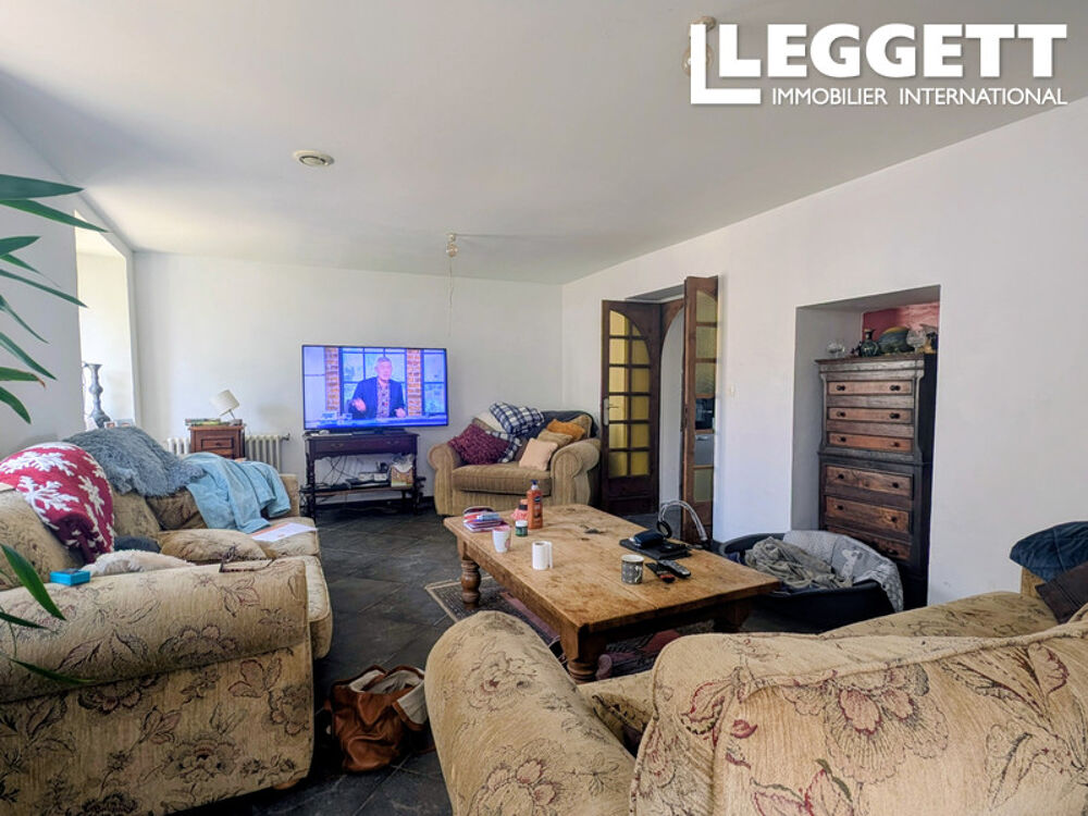 Vente Maison Spacieuse maison de village de 6 chambres à Scrignac, avec un jardin facile à entretenir et une dépendance Scrignac