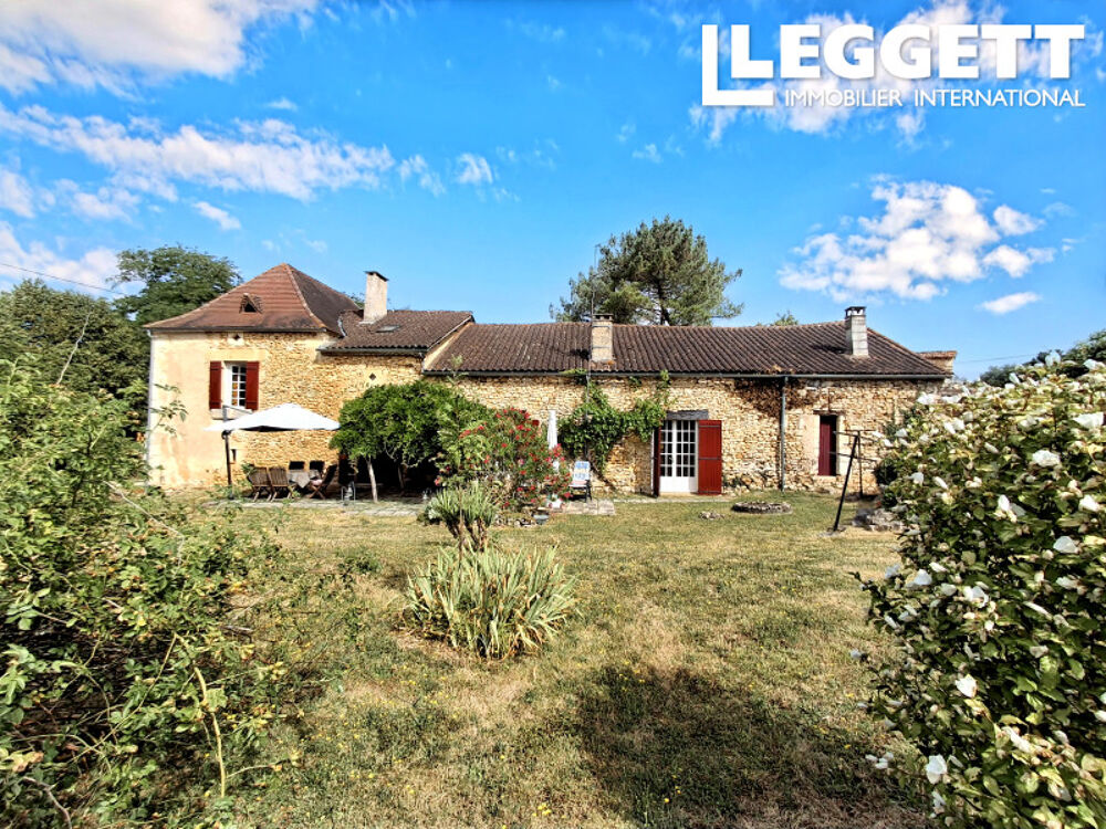 Maison 4 pièces 175 m² · à Saint-Félix-de-Villadeix · 175 m² · 273 000 €