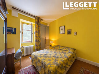  Maison à vendre 10 pièces 160 m²