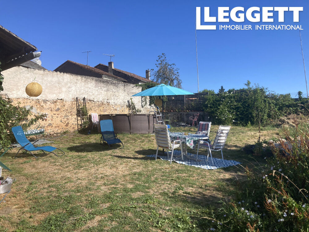 Vente Maison Charmante maison de 2 chambres avec cour privée et jardin, à proximité des commodités Le vigeant