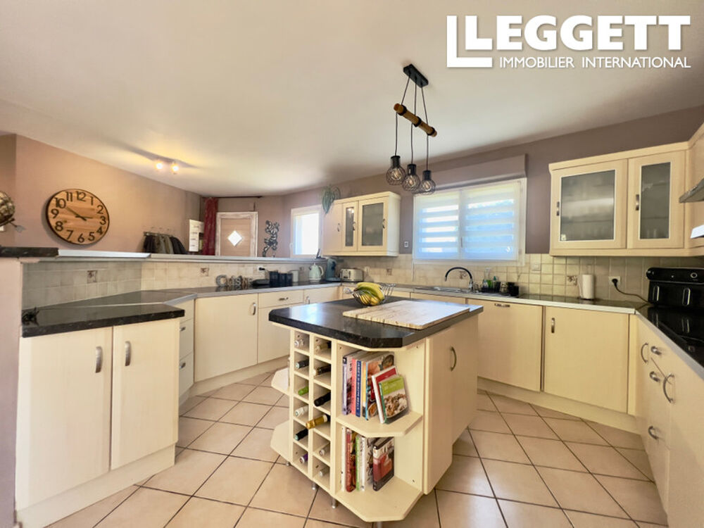 Vente Maison Charmante maison de plain-pied, impeccable, 3 chambres, 2 salles d?eau, au calme Margueron
