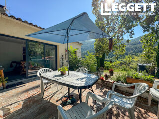  Maison � vendre 8 pi�ces 228 m�