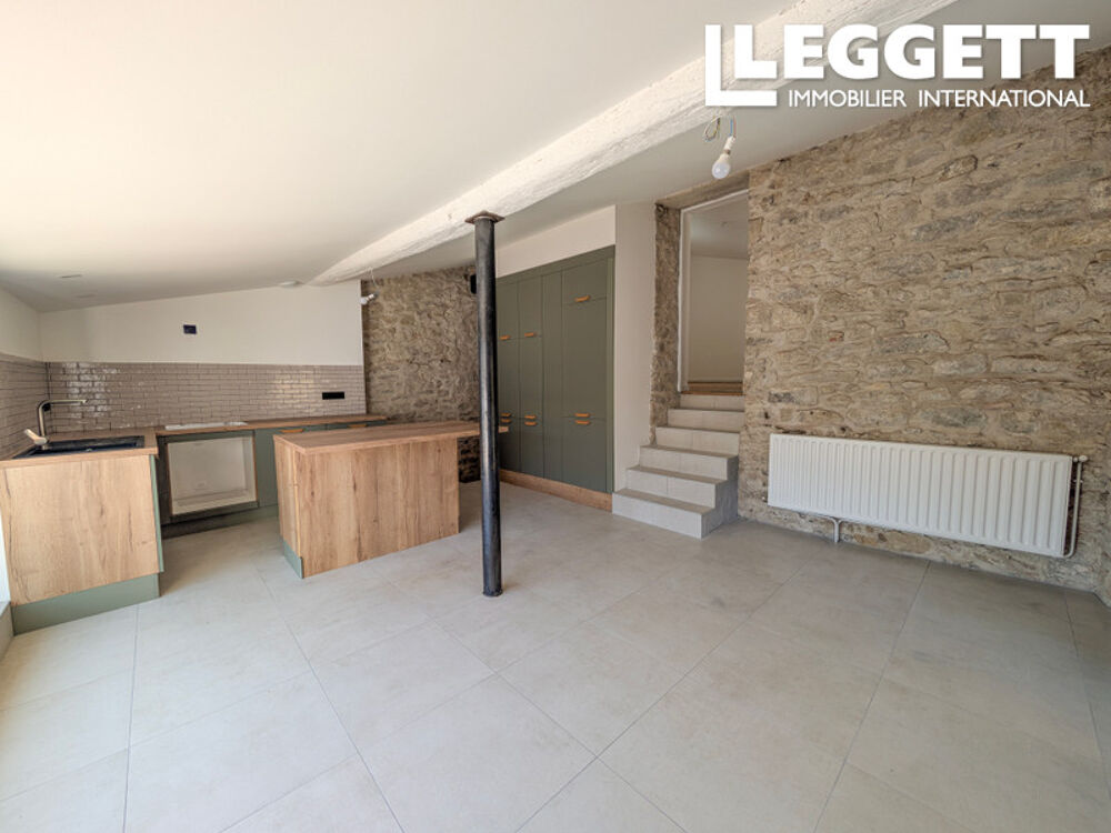 Maison en pierre rénovée avec opportunité espace pro - terrasse et garage