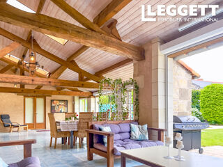  Propri�t�/ch�teau � vendre 13 pi�ces 595 m�