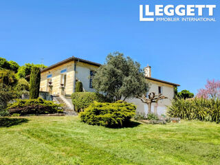  Maison � vendre 7 pi�ces 210 m�