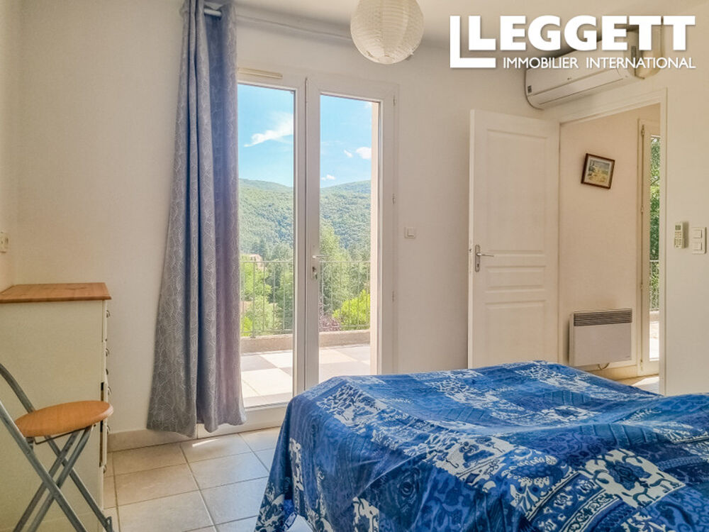 Vente Maison Maison de plain-pied avec vue panoramique, jardin avec fruitiers et cadre naturel privilégié Olargues