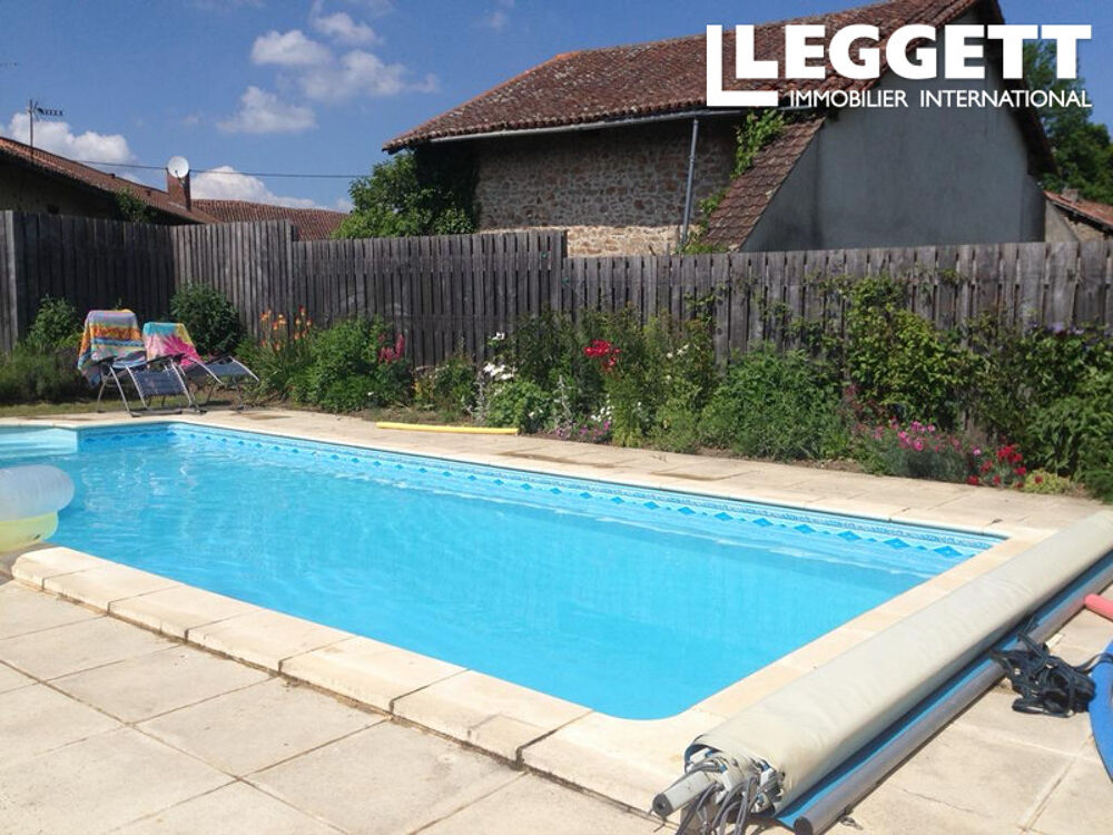Vente Maison Charmante maison de caractère indépendante de 4 chambres avec piscine creusée, à proximité de Rochechouart Vayres