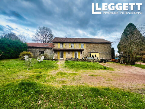   Une maison familiale spacieuse.  R�nov�e selon des normes �lev�es. Double vitrage et pompe � chaleur � air. Maison - 8 pi�ce(s) - 170 m�