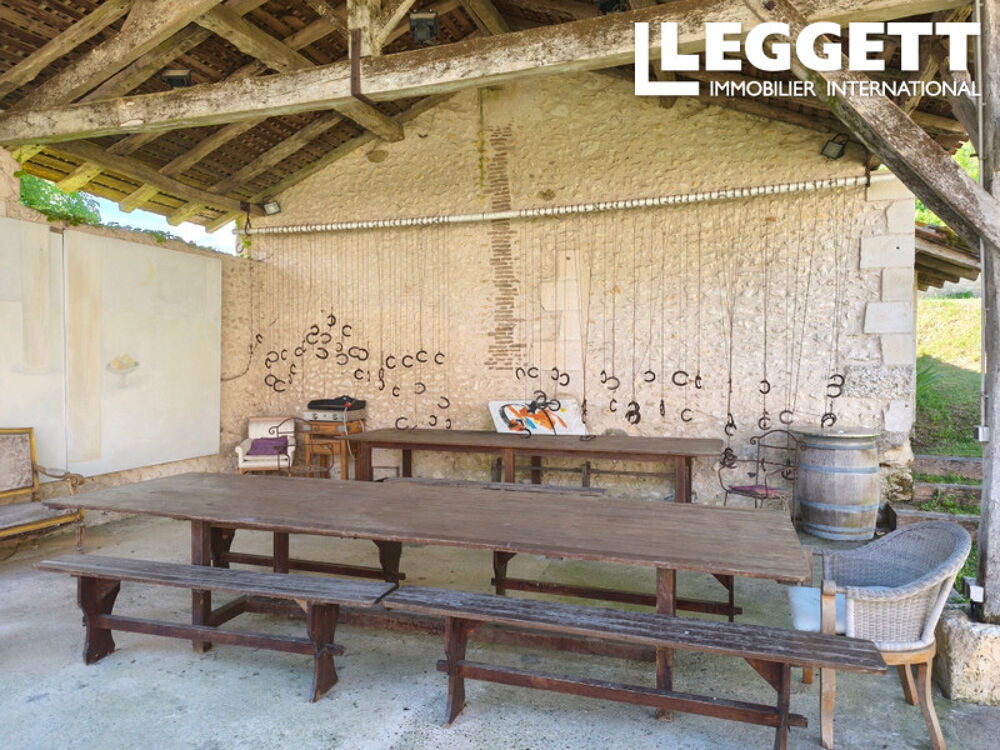 � vendre  Maison Vallereuil (24190)