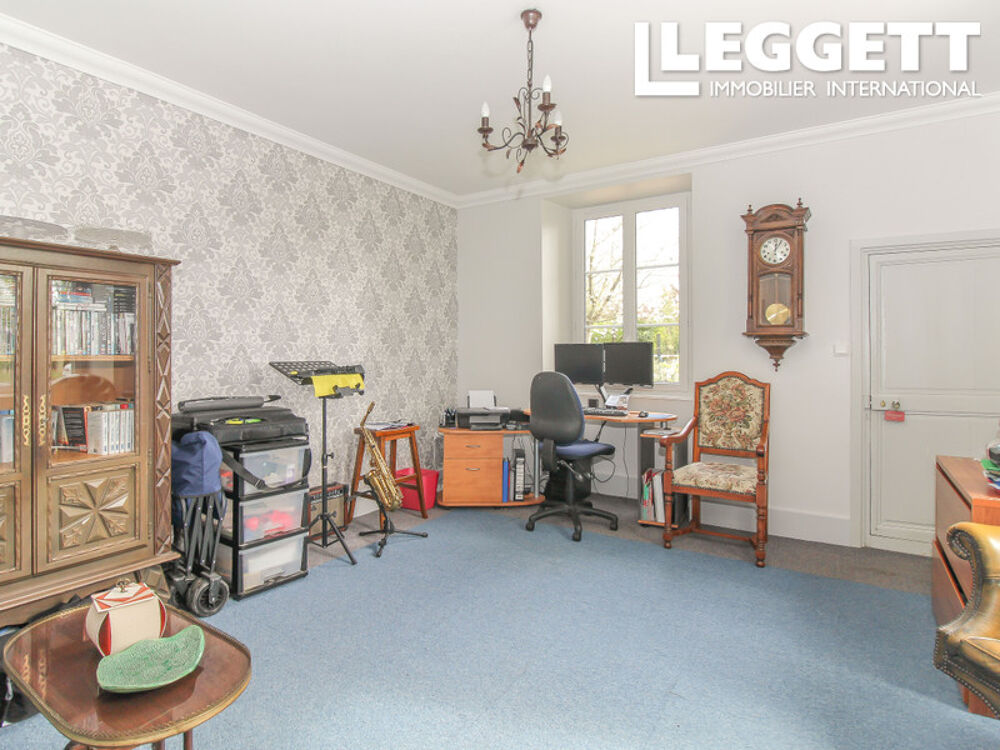 � vendre  Propri�t�/ch�teau Le Chillou (79600)