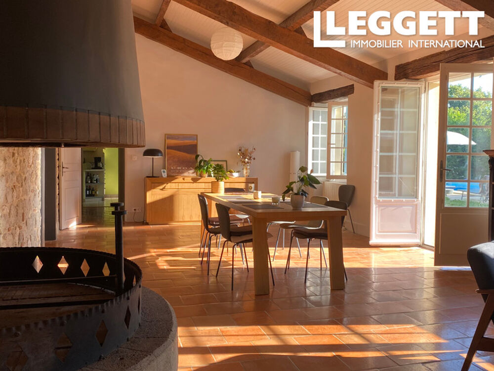Vente Maison Longére en pierre avec beaucoup de charme, 4 chambres et piscine privée. Montpezat