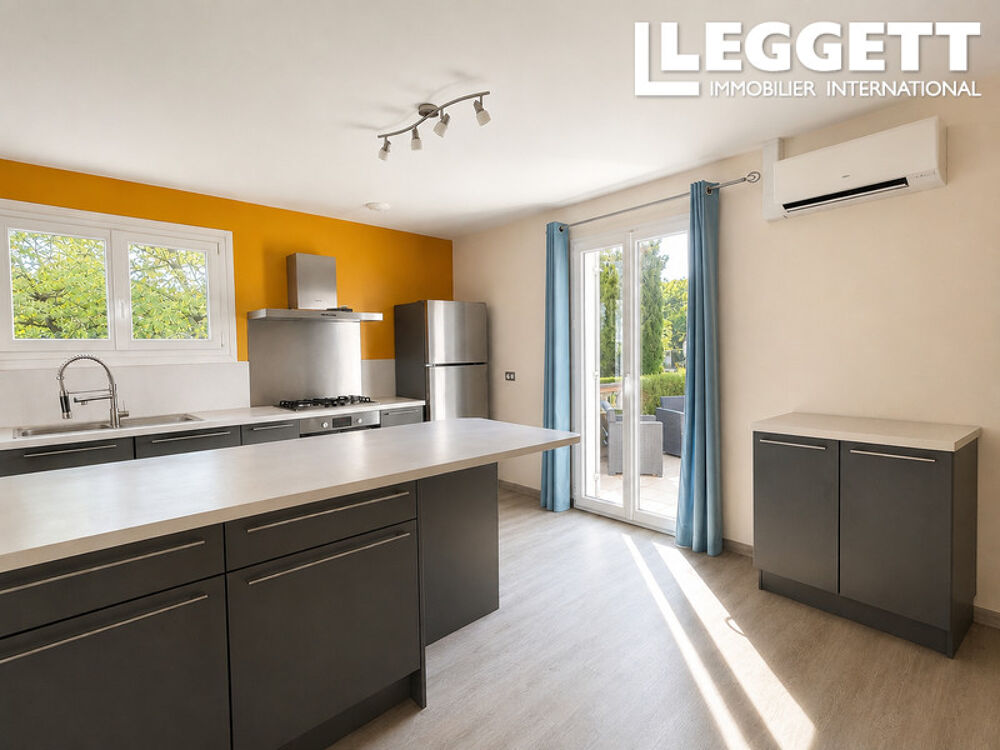 Vente Maison Aux portes de Saint-Astier  Maison familiale au calme avec 2 habitations possibles , truffière et 2.5 hectares Saint-lÉon-sur-l'isle