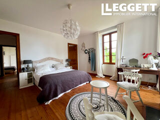  Maison � vendre 7 pi�ces 299 m�