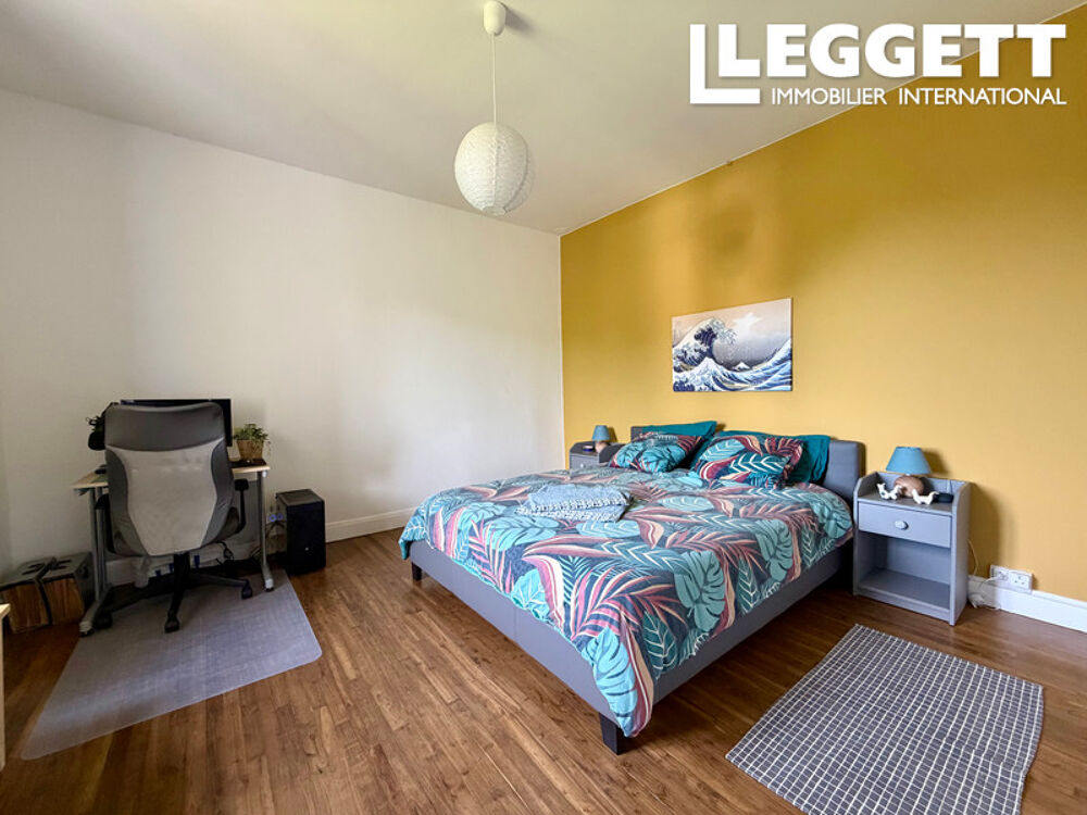 Vente Maison Maison individuelle de 3 chambres avec panneaux photovoltaïques et grand jardin à Rochechouart Rochechouart