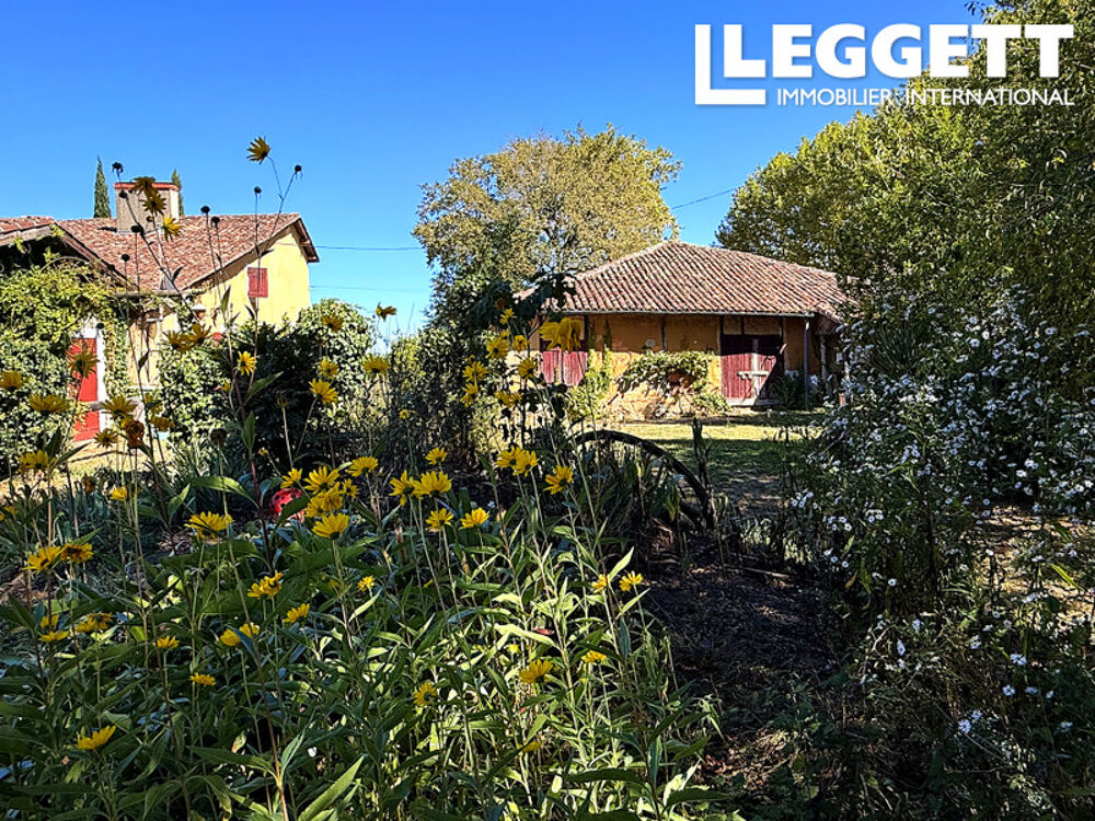 Grande maison de campagne avec gite independant (ancien lodge de chasse) et studio