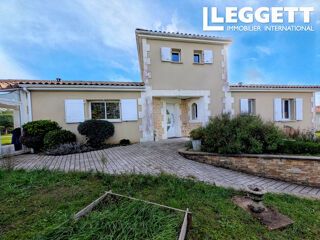 Vente Maison Maison contemporaine avec piscine, sous-sol aménagé et parc arboré de plus de 2 hectares à Touvérac TouvÉrac