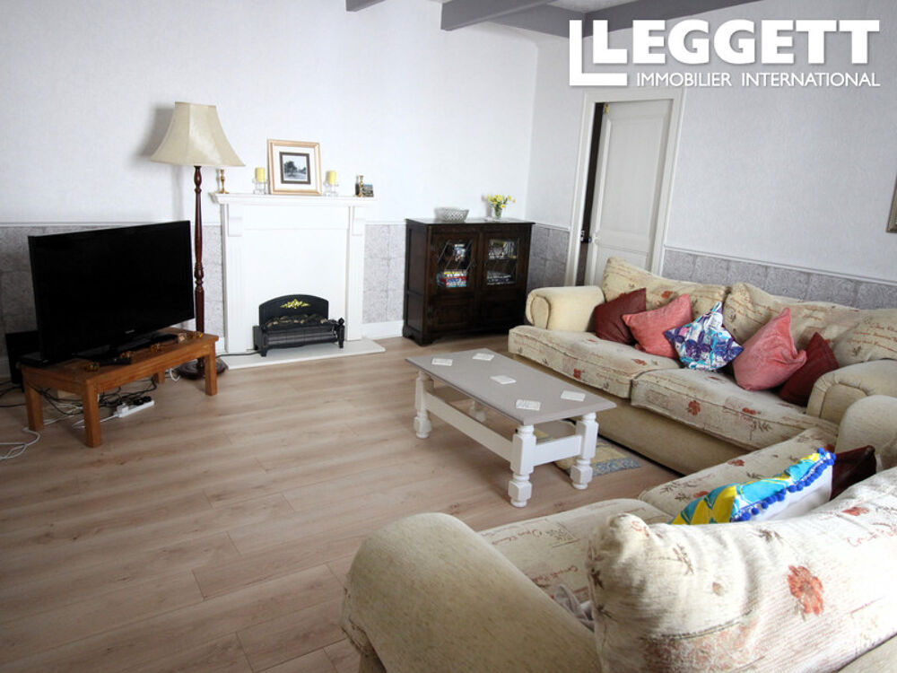 Vente Maison Une maison familiale impressionnante avec un studio indépendant et un jardin isolé. ChÂteauneuf-du-faou