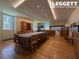  Maison � vendre 12 pi�ces 450 m�